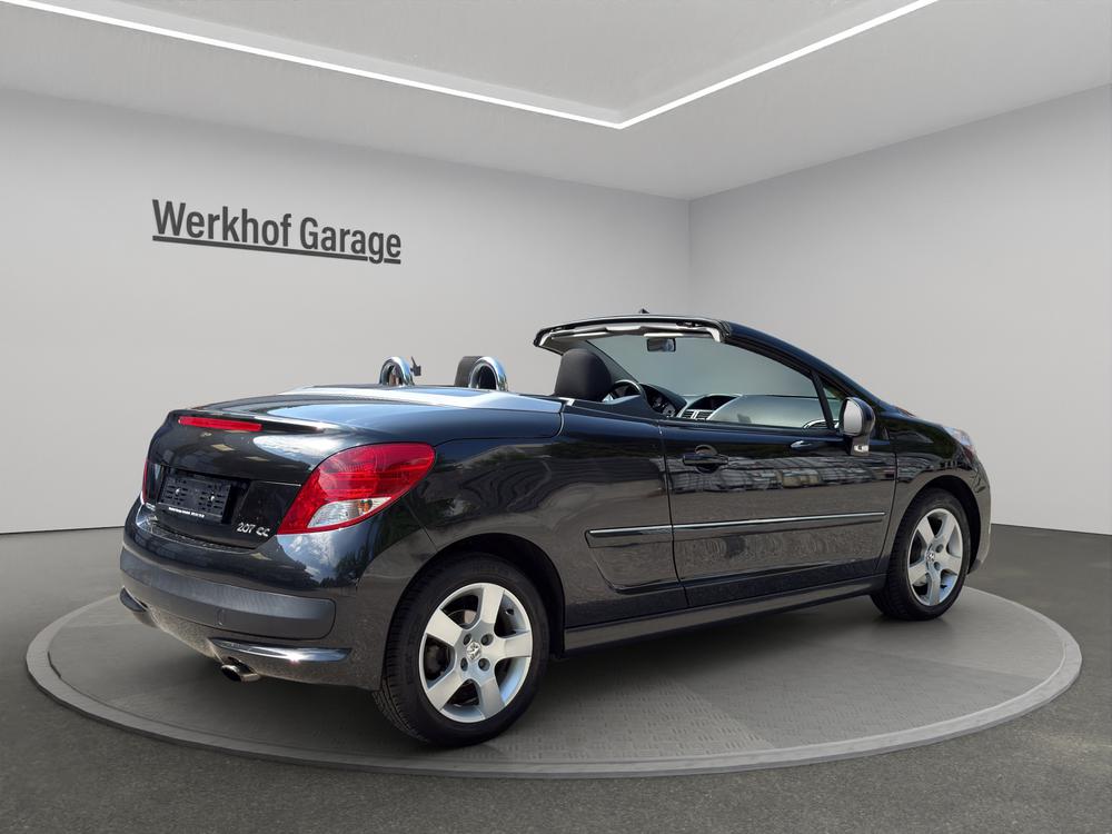 PEUGEOT 207 CC 1.6 16V Turbo Swiss Edition-image-3