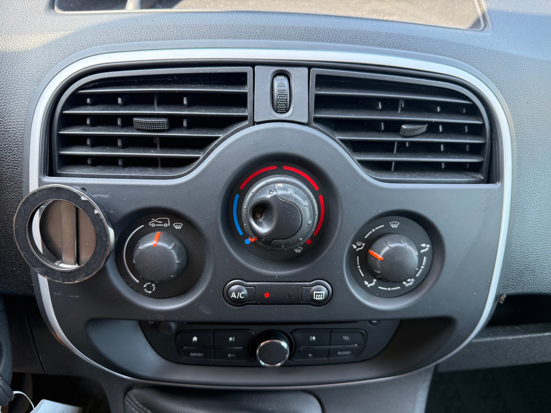 RENAULT Kangoo Medium dCi 95 ENERGY Business-image-9