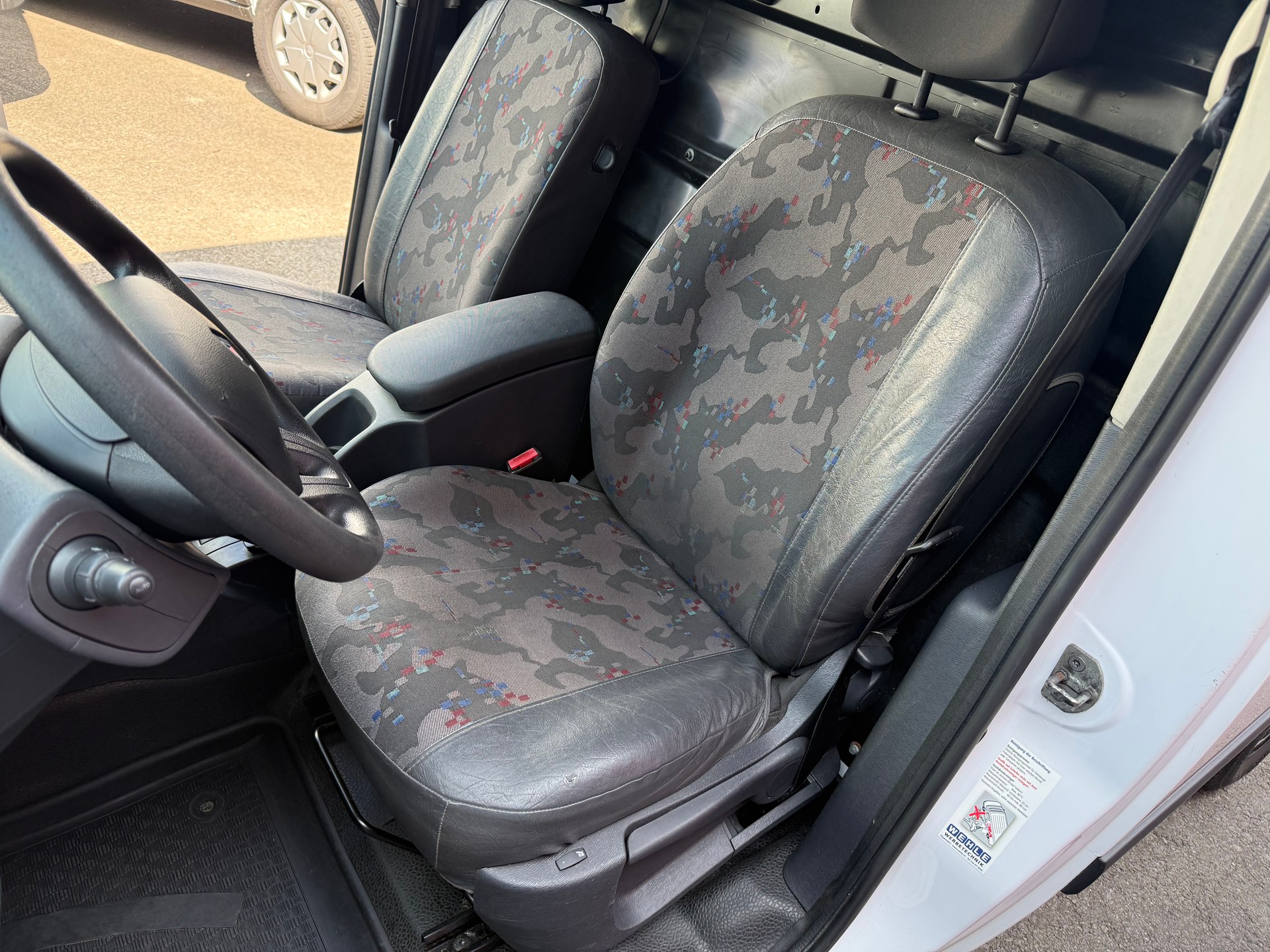 RENAULT Kangoo Medium dCi 95 ENERGY Business-image-7