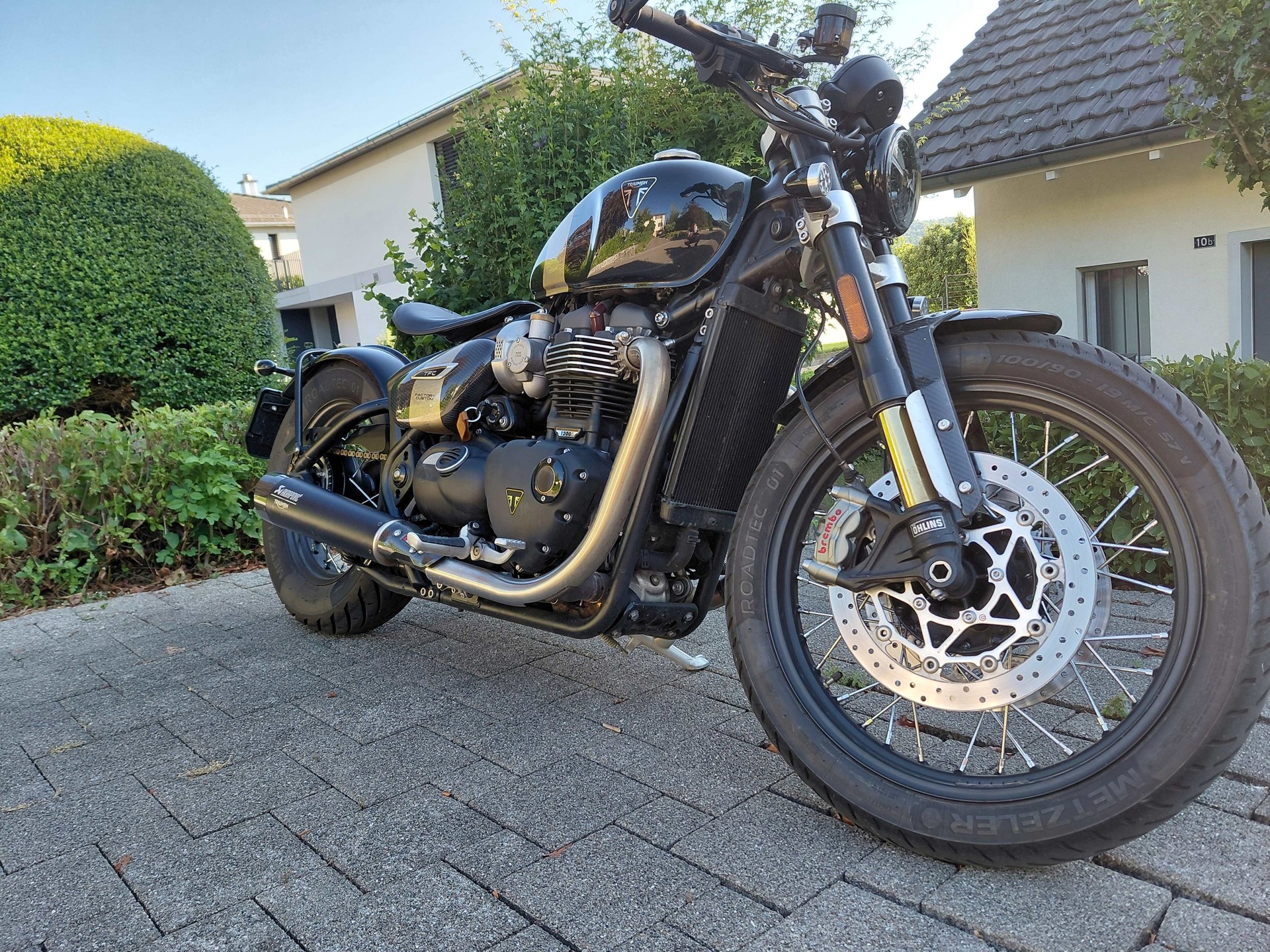 TRIUMPH Bonneville 1200 Bobber TFC 2025-image-4