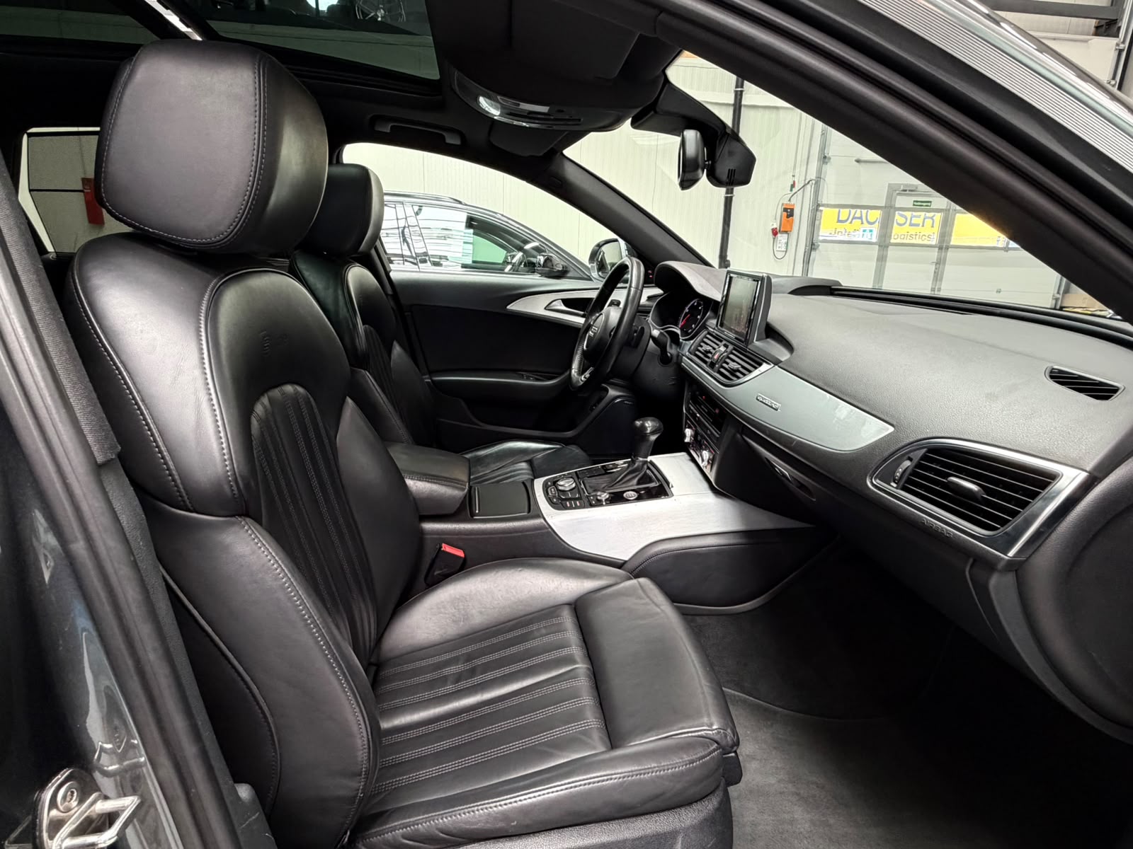AUDI A6 Avant 3.0 BiTDI V6 quattro tiptronic-image-26