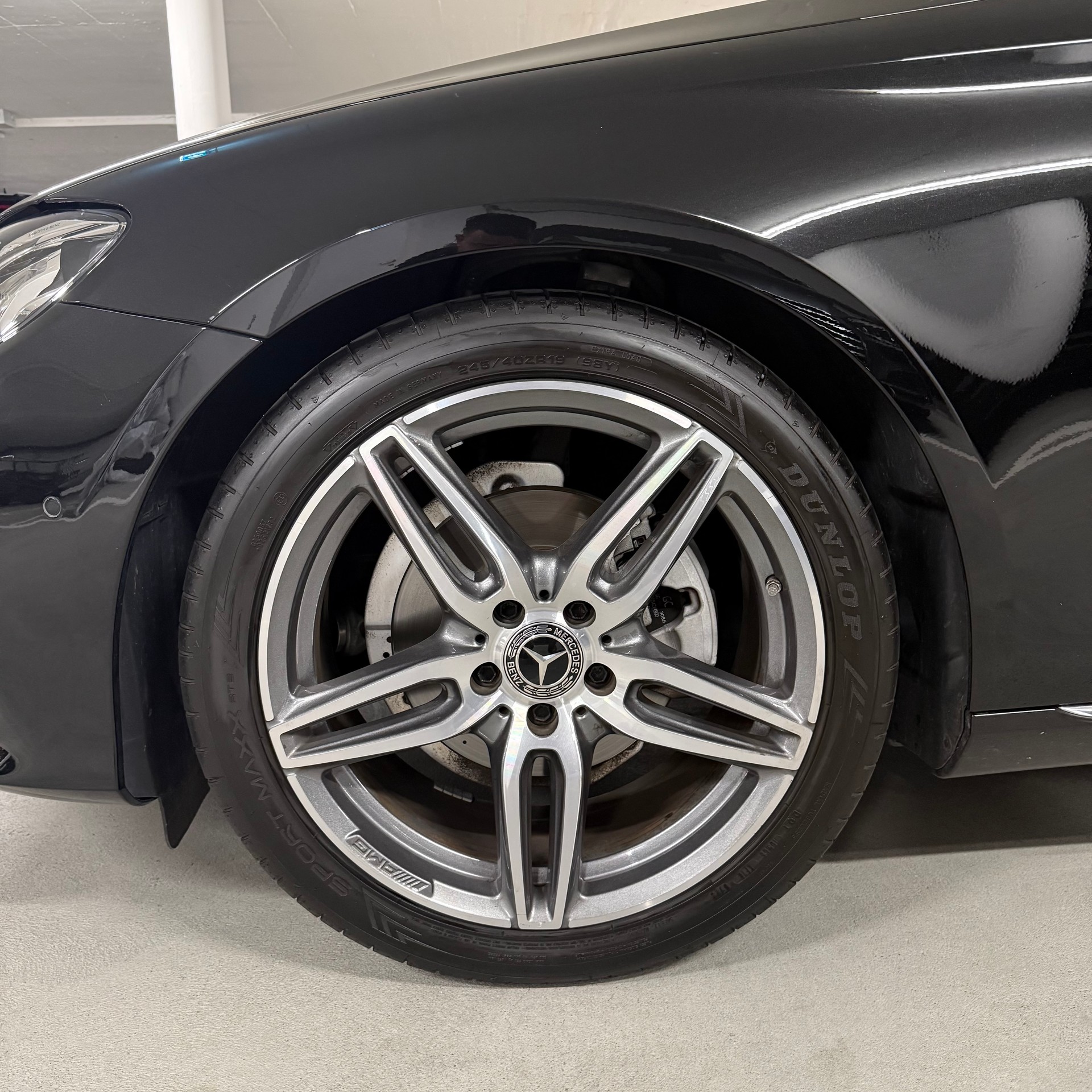 MERCEDES-BENZ E 200 Avantgarde-image-7
