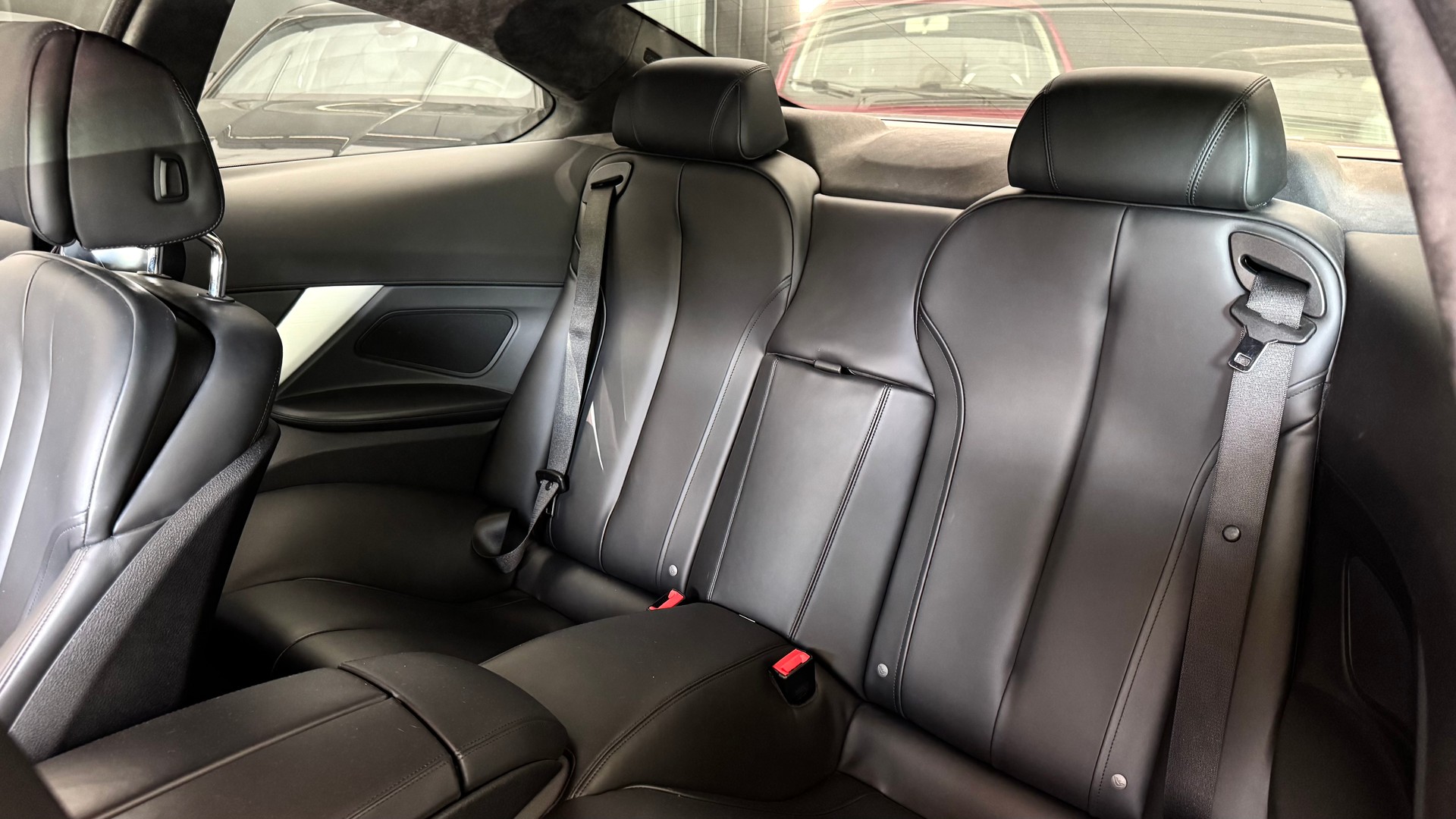 BMW 650i Coupé xDrive-image-14