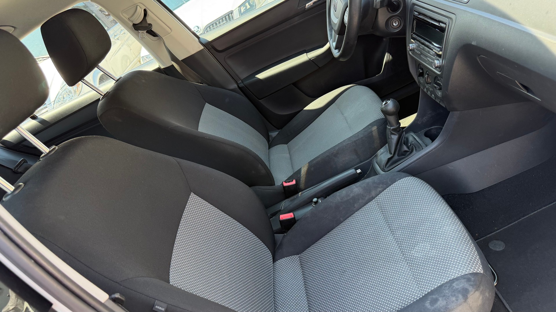SEAT Toledo 1.2 TSI Reference-image-5