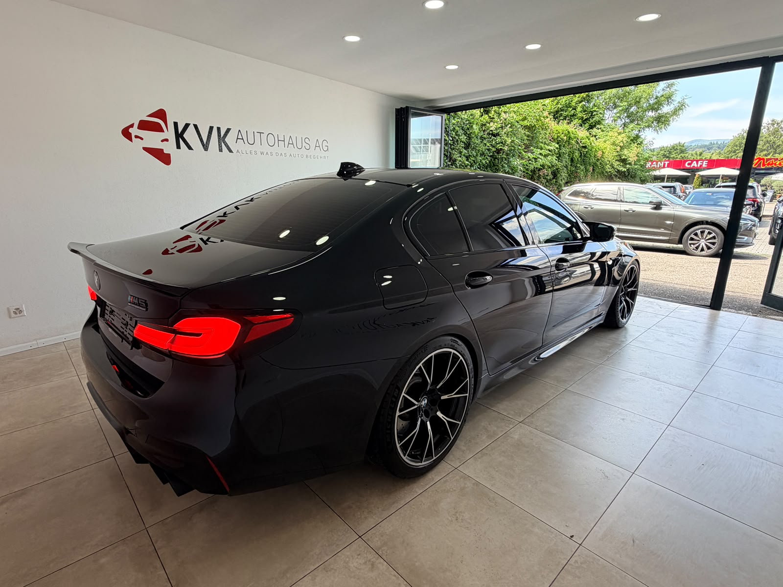 BMW M5 xDrive Competition Drivelogic*Vollaustattung* Grail-Abgasanlage* Aerodynamik-Paket*-image-7
