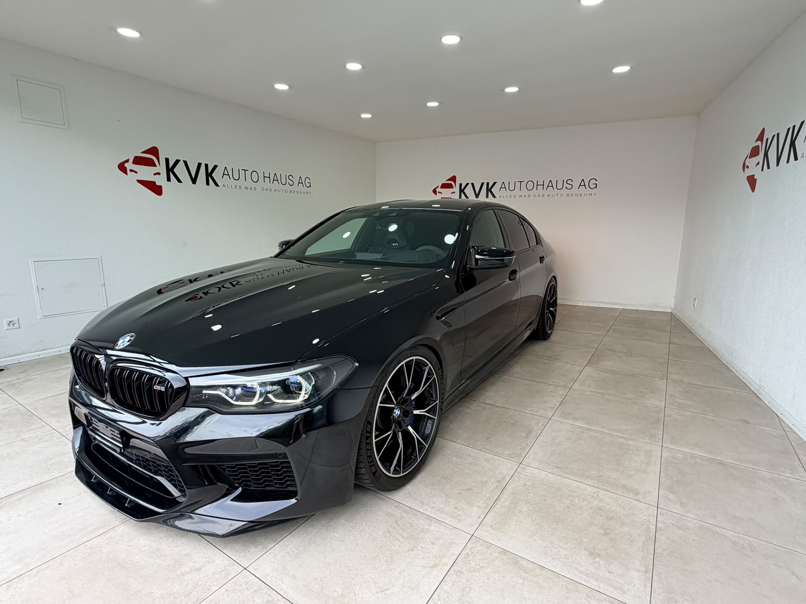 BMW M5 xDrive Competition Drivelogic*Vollaustattung* Grail-Abgasanlage* Aerodynamik-Paket*-image-5