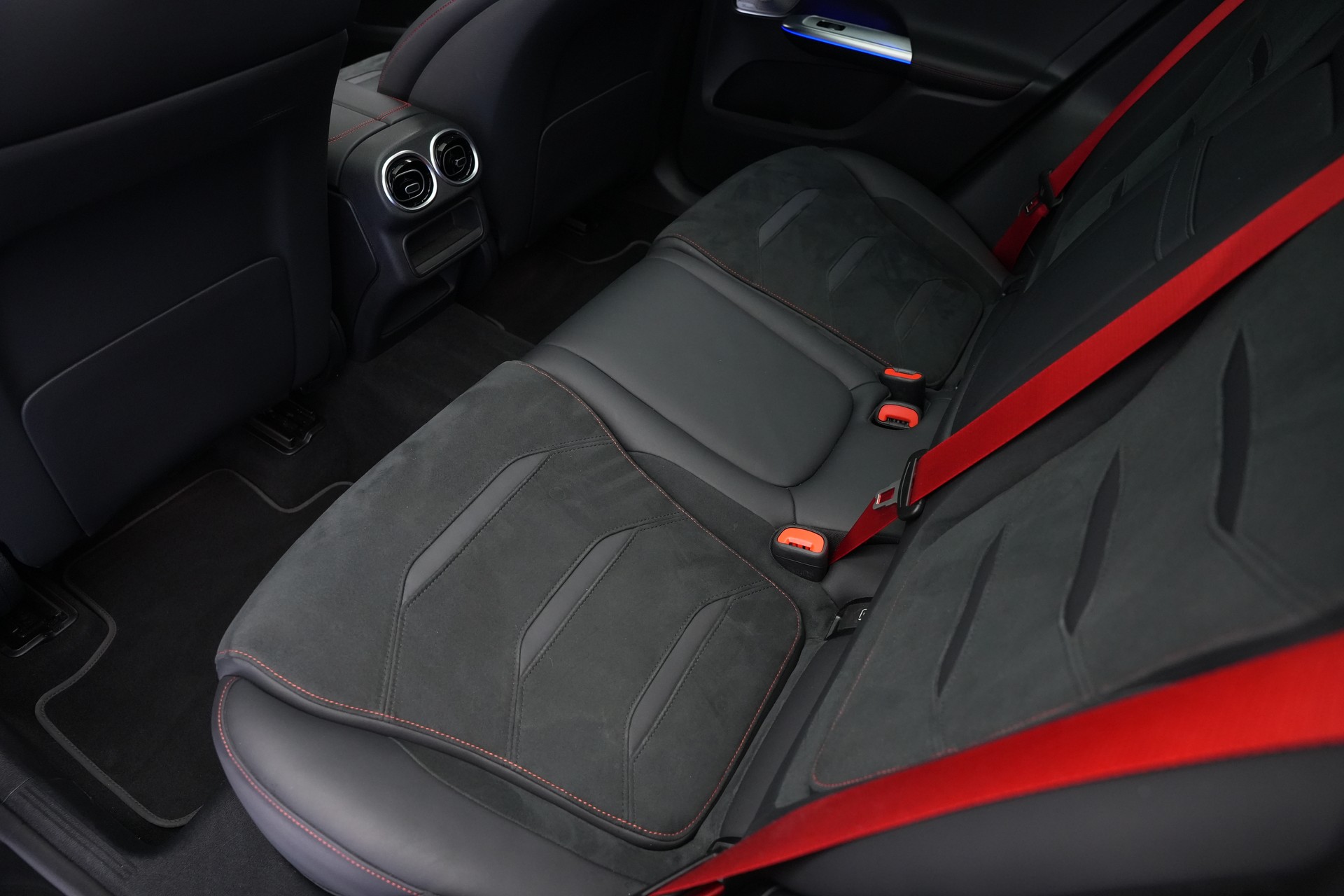 MERCEDES-BENZ GLC 43 AMG Executive Edition 4Matic 9G-Tronic *AHK* *Panorama*-image-16