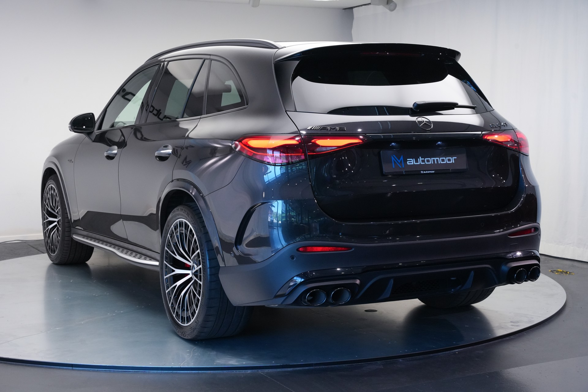 MERCEDES-BENZ GLC 43 AMG Executive Edition 4Matic 9G-Tronic *AHK* *Panorama*-image-44