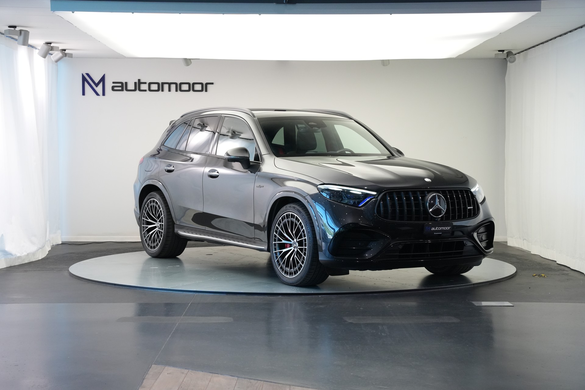 MERCEDES-BENZ GLC 43 AMG Executive Edition 4Matic 9G-Tronic *AHK* *Panorama*-showroom-element-2