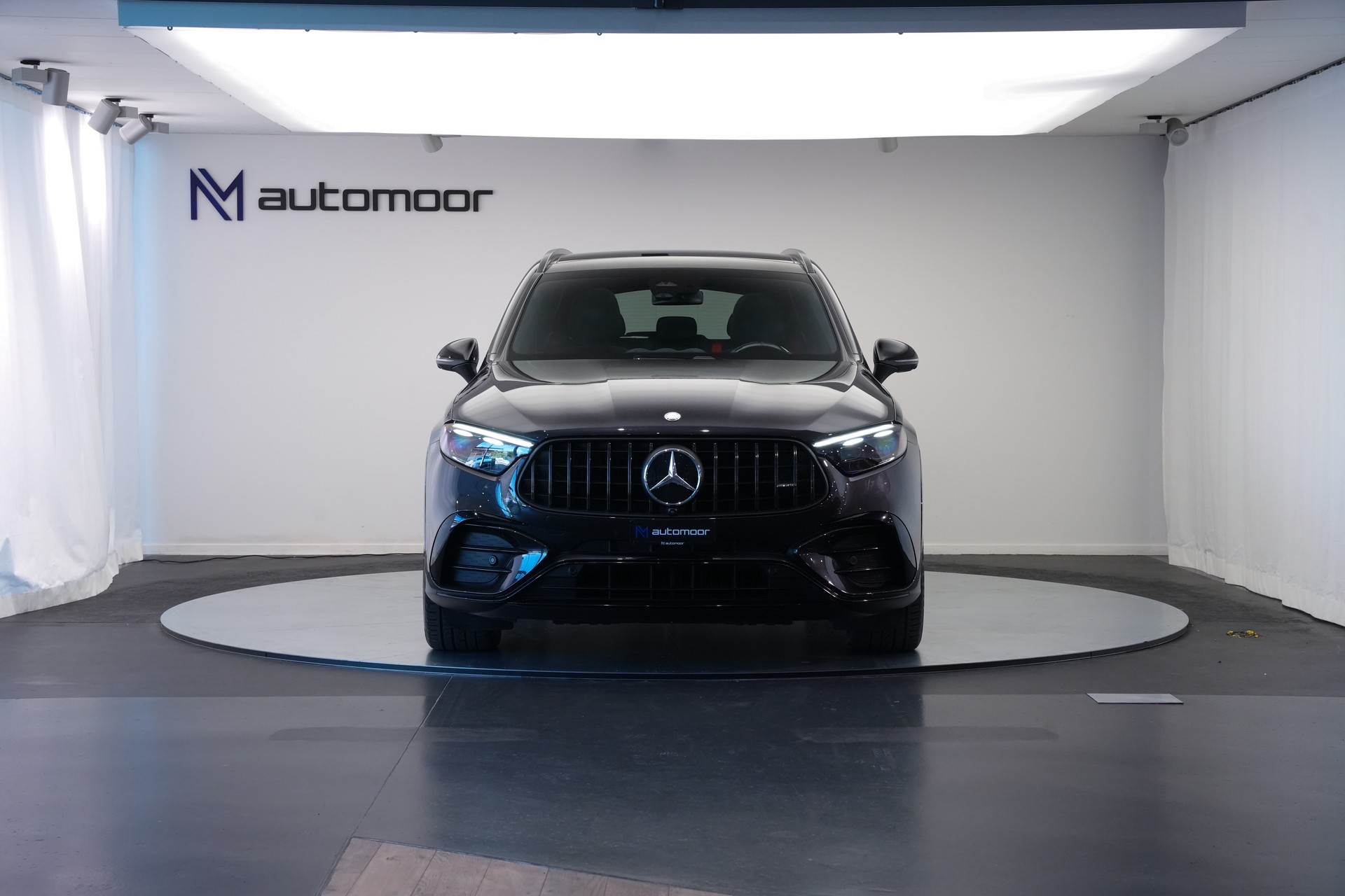 MERCEDES-BENZ GLC 43 AMG Executive Edition 4Matic 9G-Tronic *AHK* *Panorama*-showroom-element-1