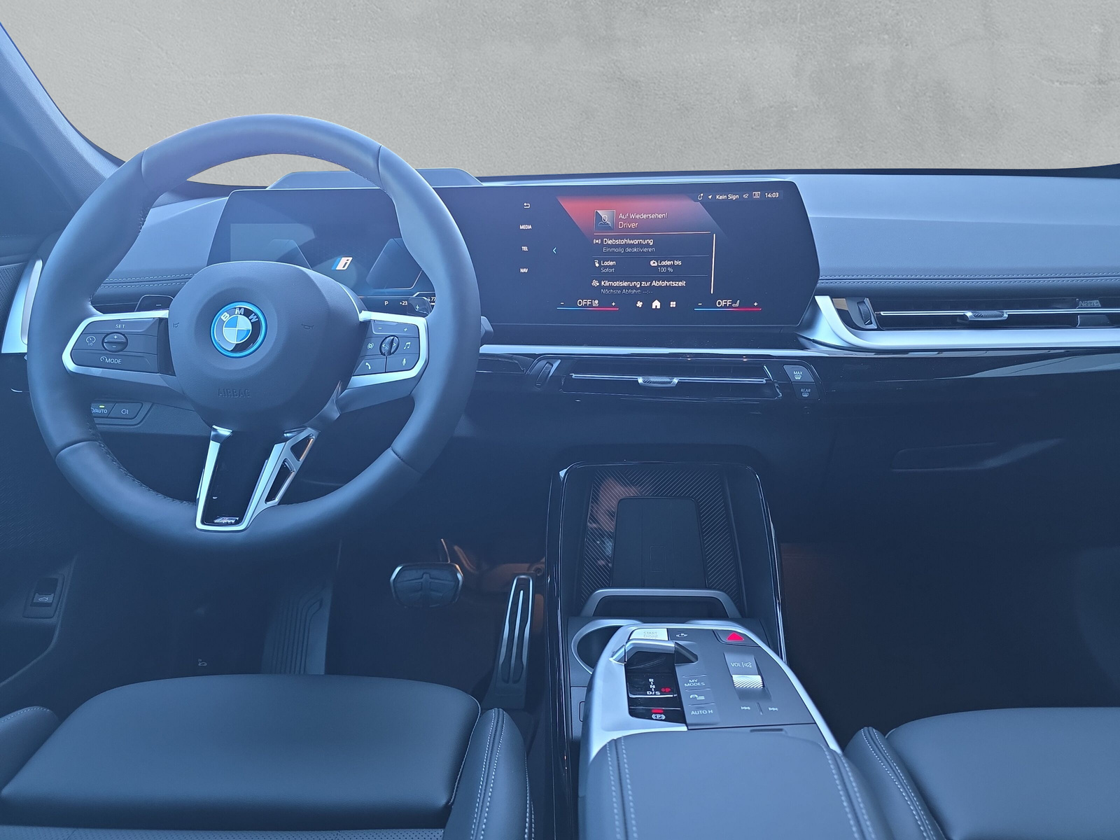 BMW X1 xDrive 25e M Sport-image-16