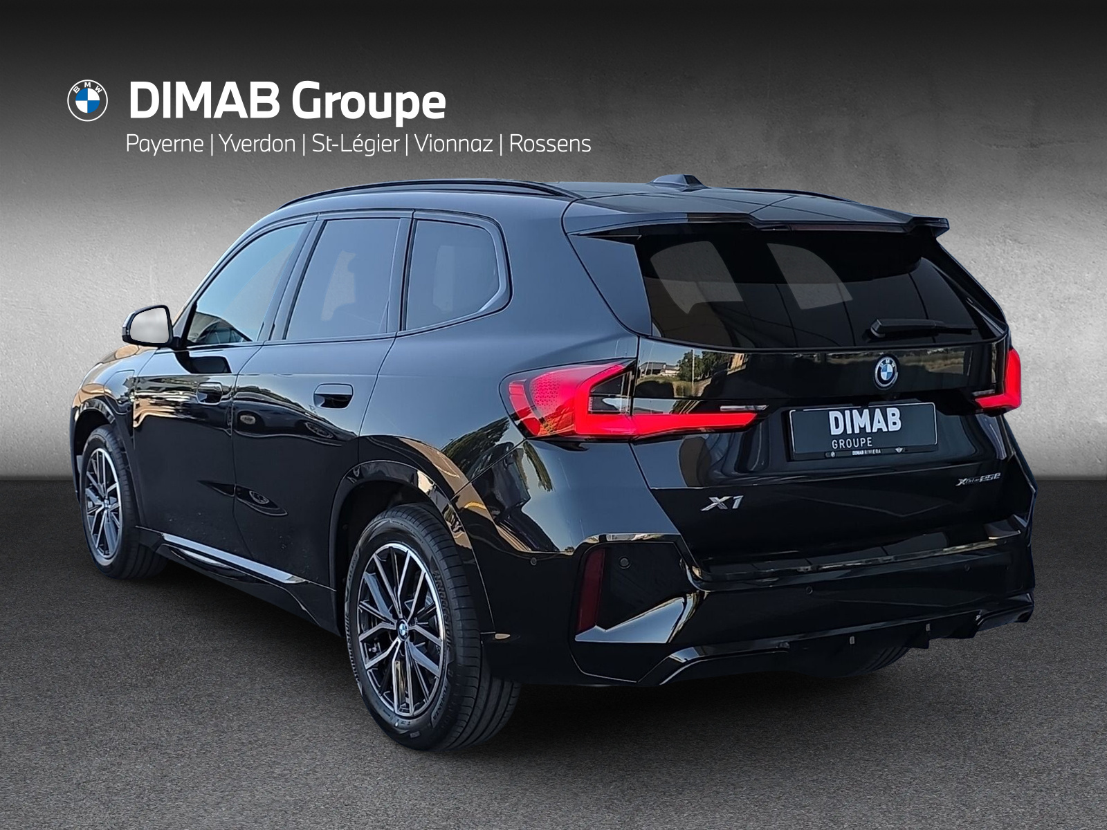 BMW X1 xDrive 25e M Sport-showroom-element-2