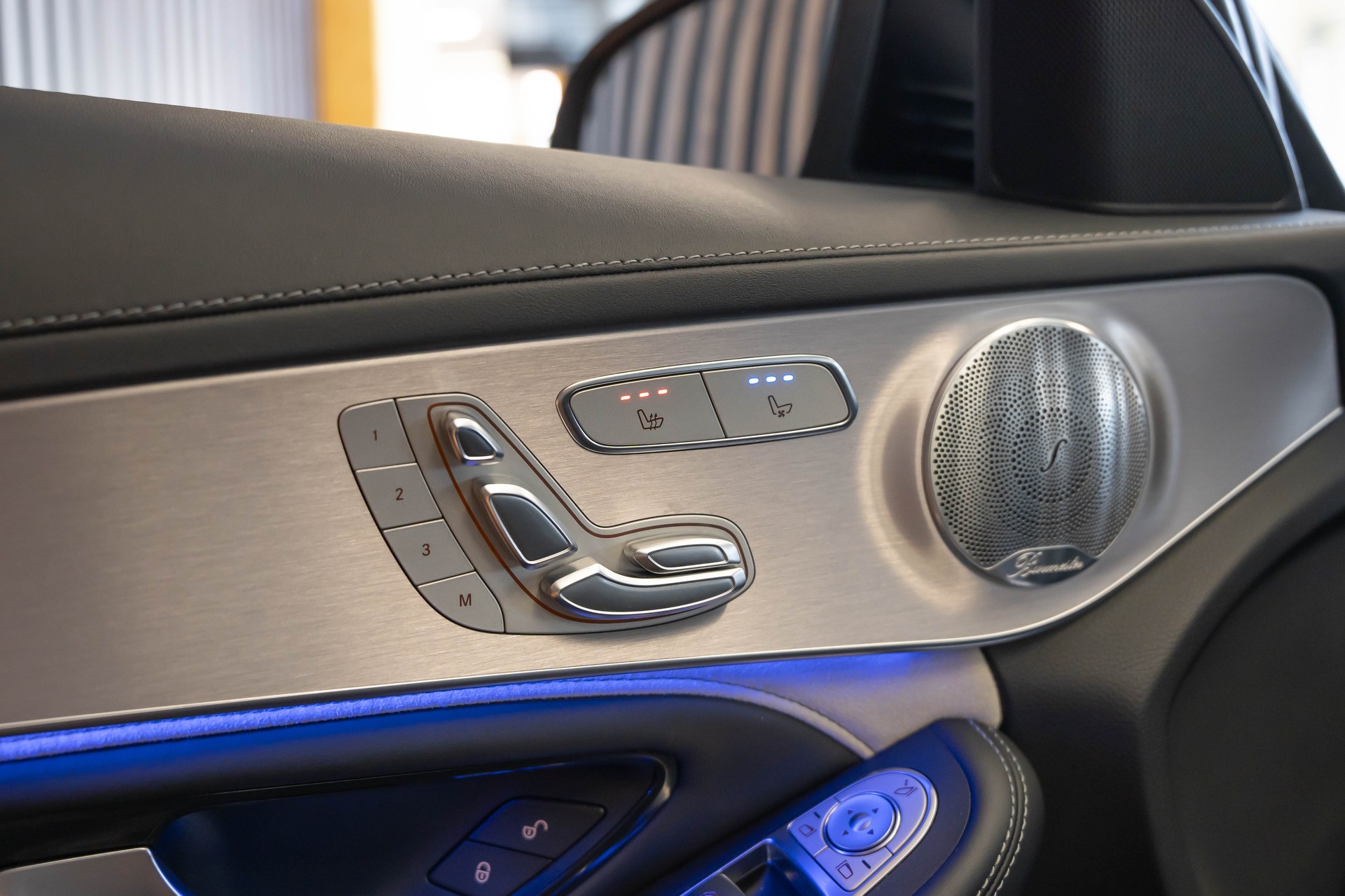 MERCEDES-BENZ C 63 S AMG-image-29