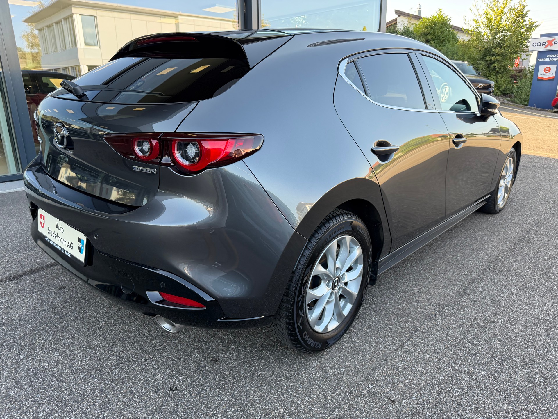 MAZDA 3 Hatchback SKYACTIV-X M Hybrid 186 Homura Automat-showroom-element-2