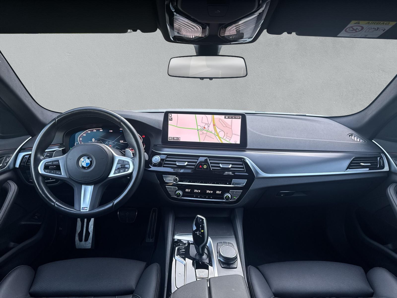 BMW 520d M Sport xDrive Touring G31 (CH) AHK 📍-image-12