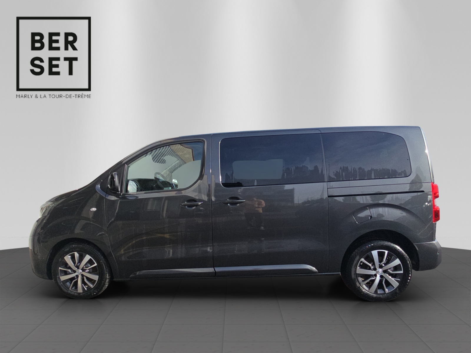TOYOTA PROACE Verso L1 2.2 D Trend-showroom-element-1