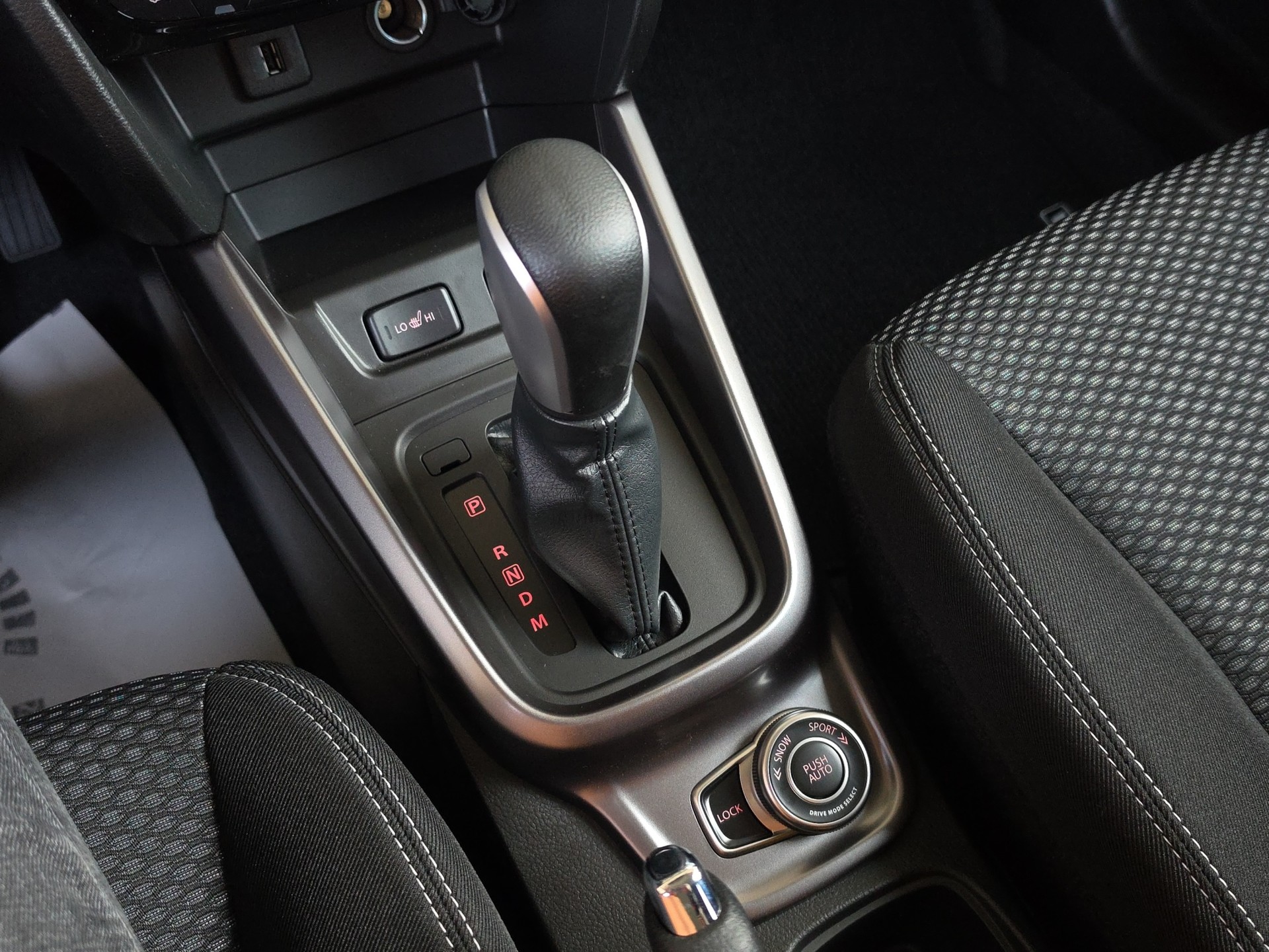 SUZUKI Vitara 1.4 T Piz Sulai Hybrid 4x4-image-8