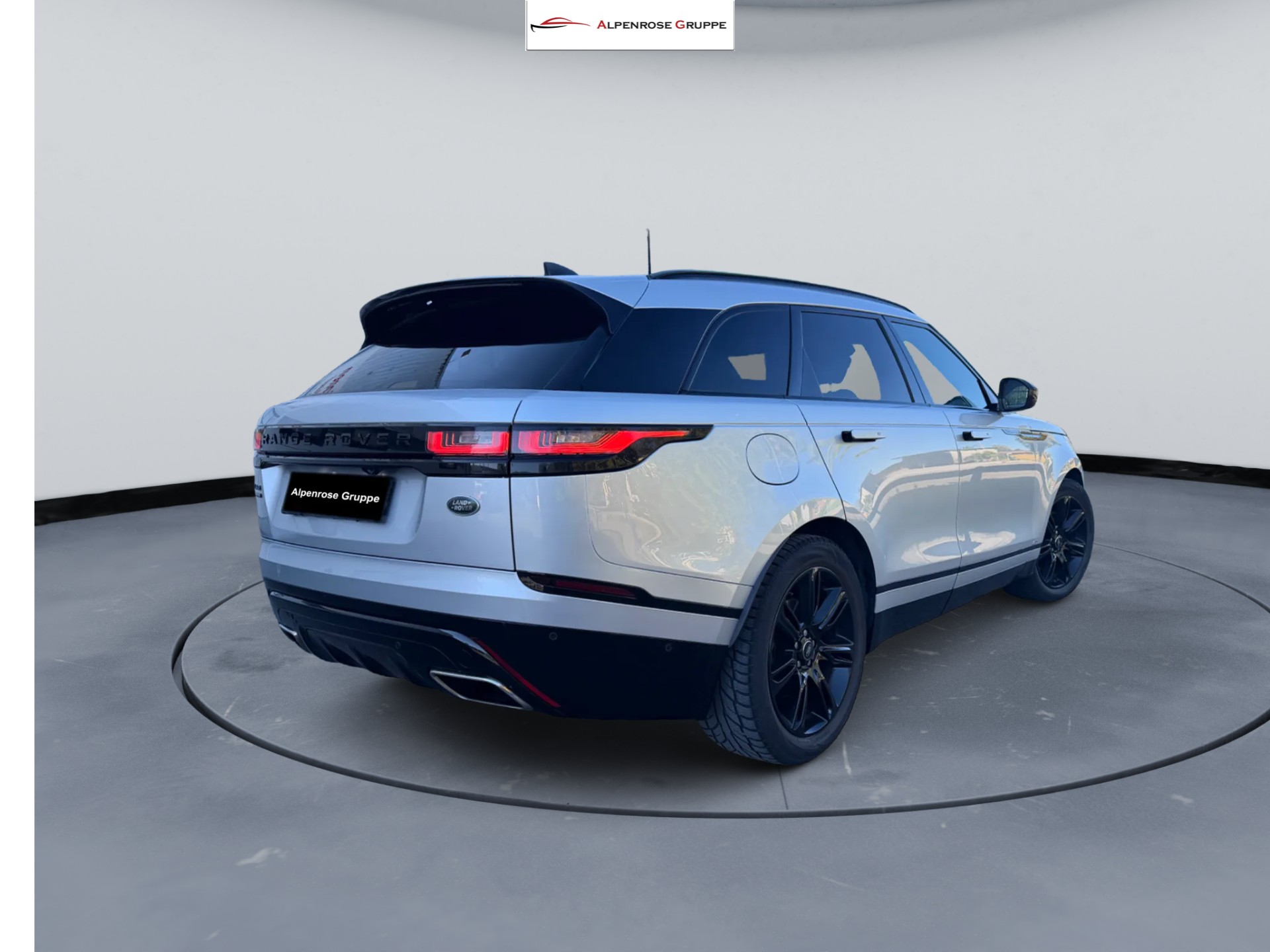 LAND ROVER Range Rover Velar R-Dynamic P 380 SE Automatic-image-4