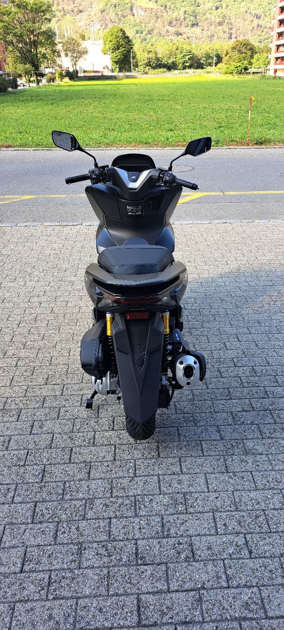 HONDA PCX 125 DX TFT. connectivity-image-3