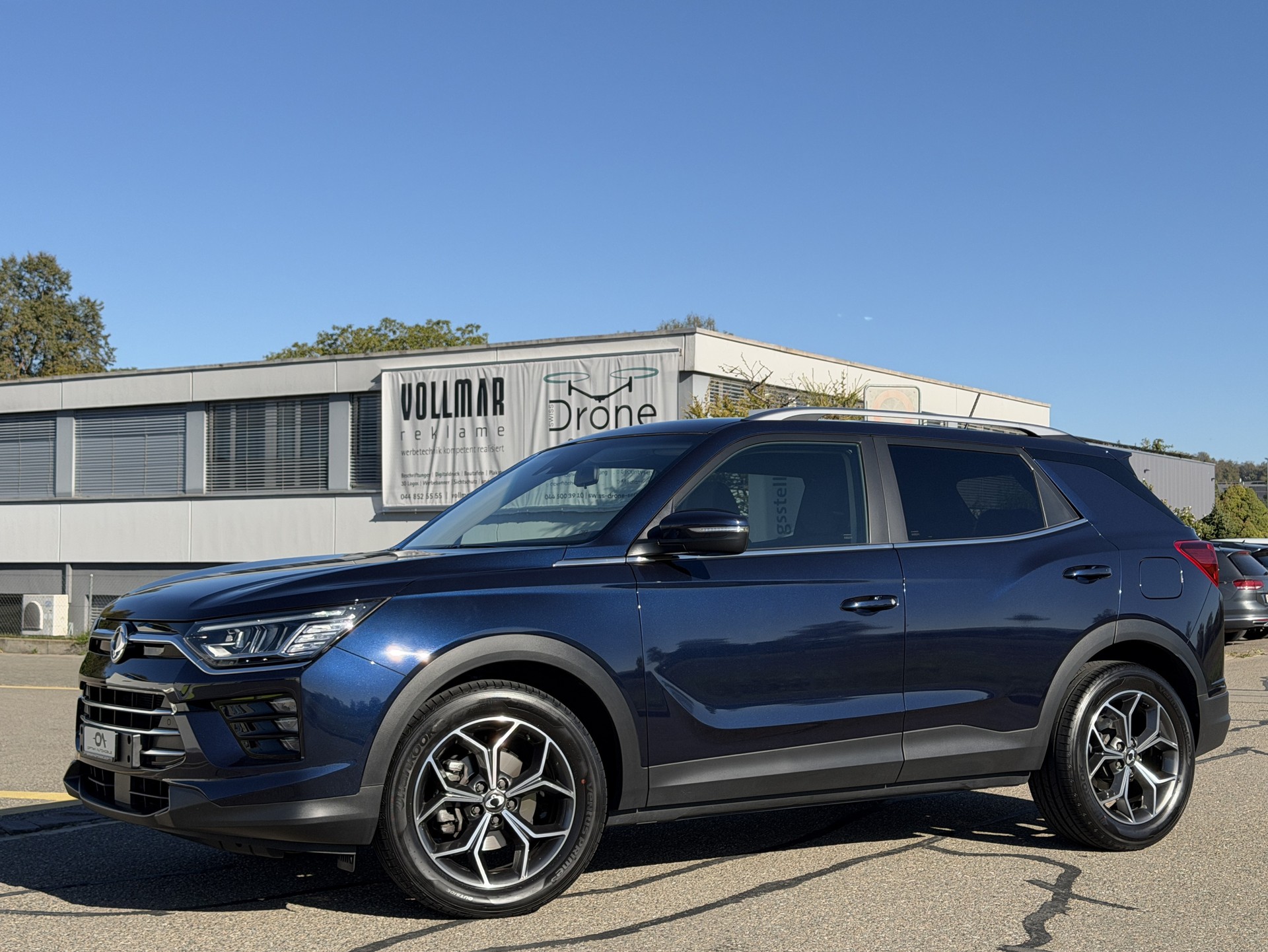 KGM-SsangYong Korando 1.6e Xdi Quartz 2WD Automat - *1. HAND / TOP-GEPFLEGT* - *TOP-AUSSTATTUNG* - *WERKS-VOLLGARANTIE*-showroom-element-2