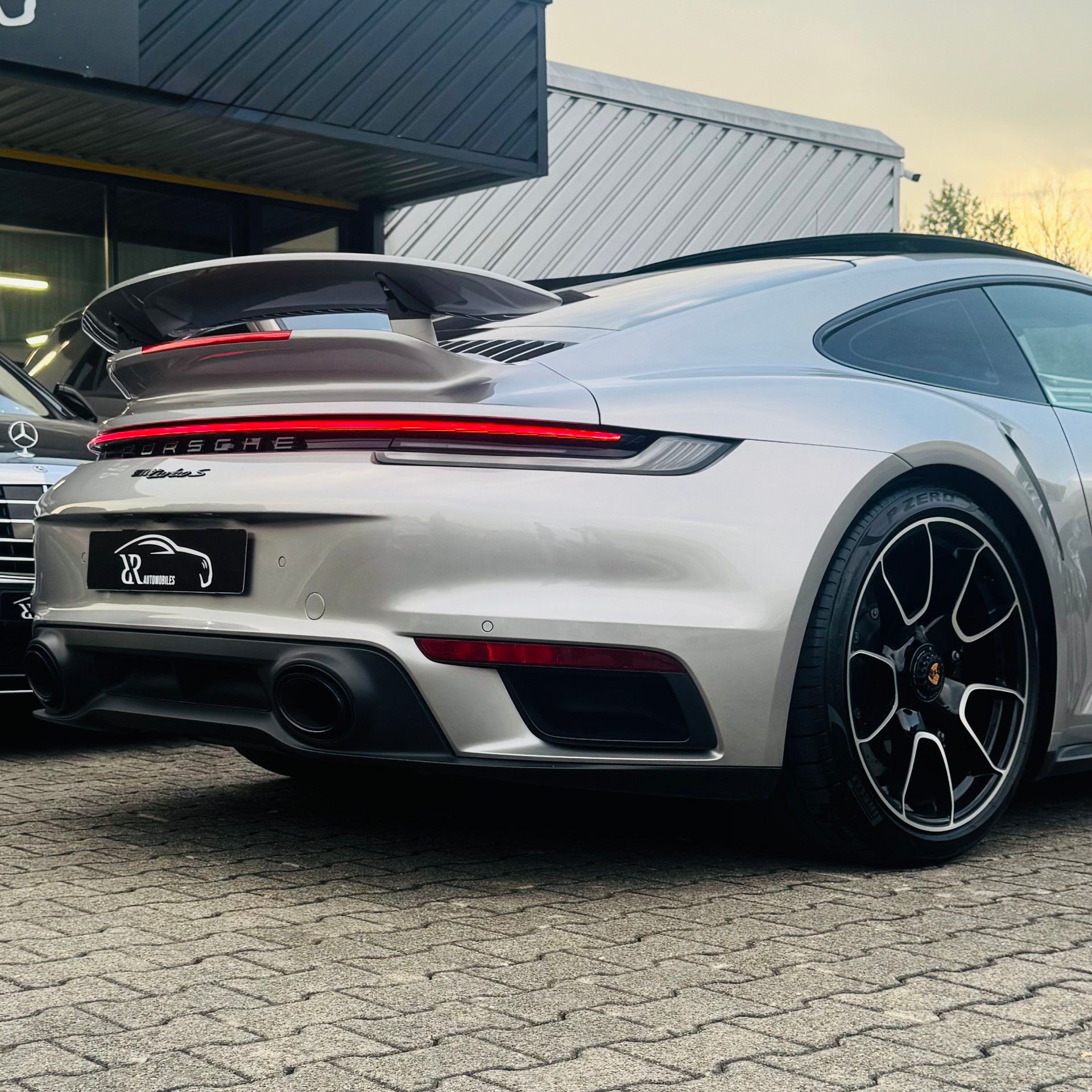 PORSCHE 911 Turbo S PDK-image-5