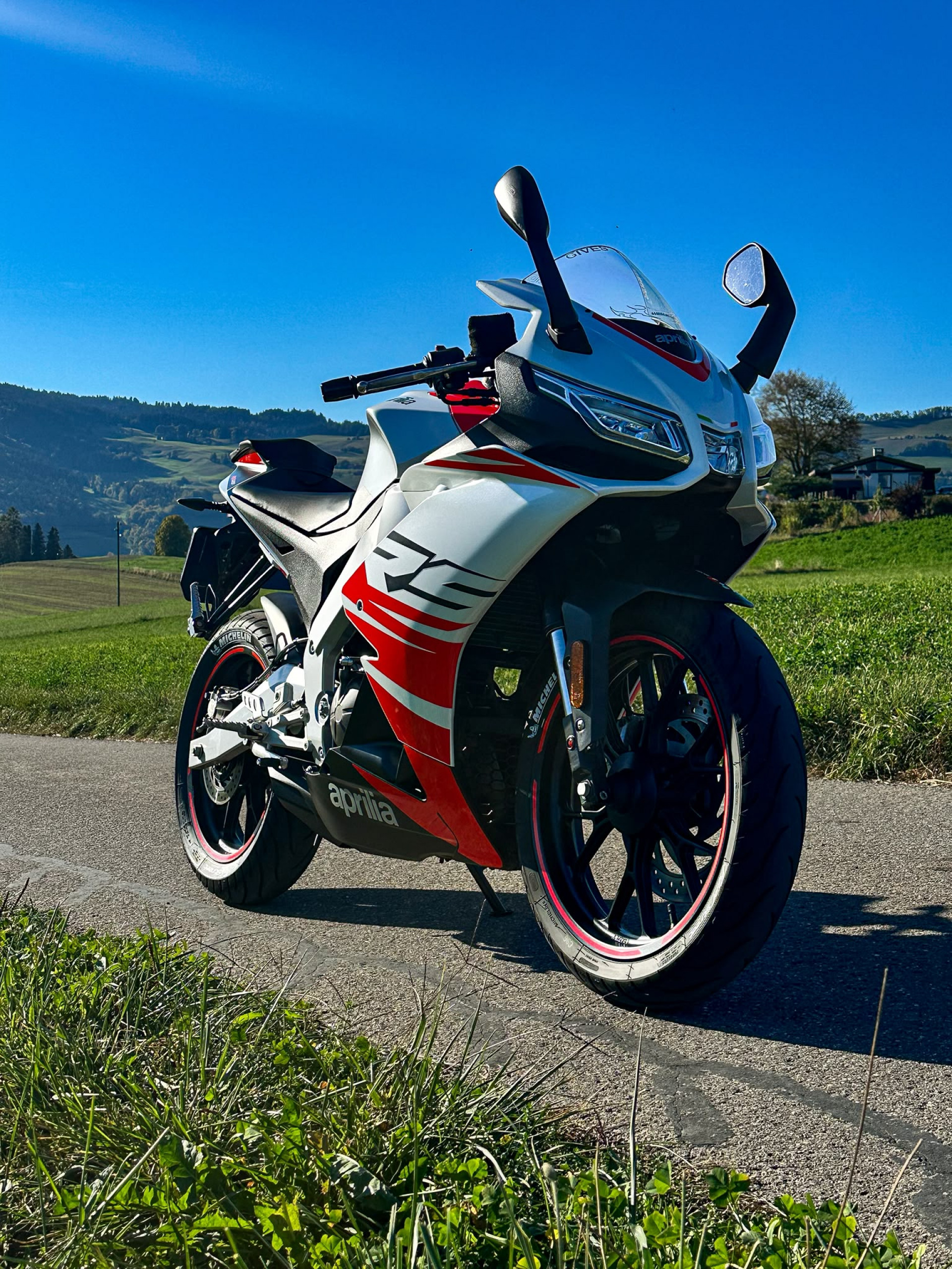 APRILIA RS 125-image-2