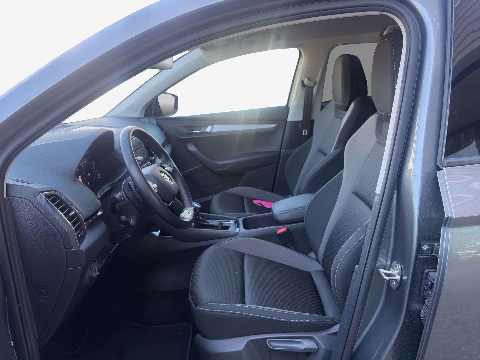 SKODA Karoq 1.5 TSI Ambition DSG-image-7