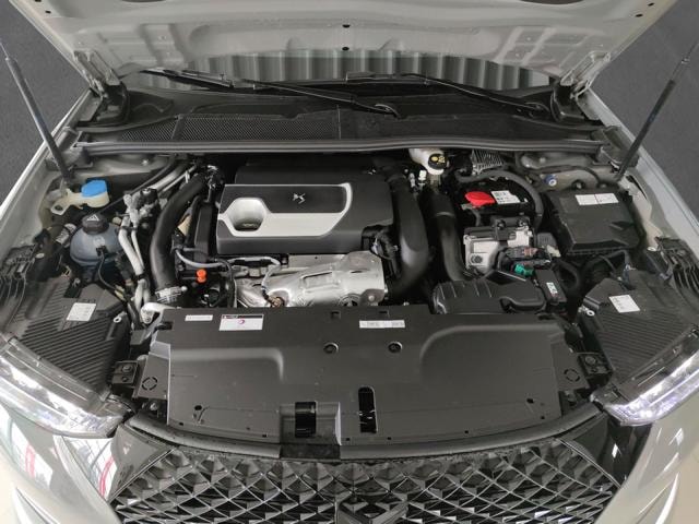 DS AUTOMOBILES DS4 1.6 E-Tense Performance Line+-image-8