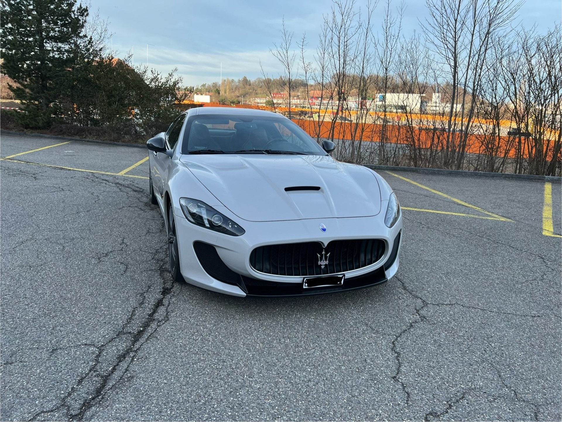 MASERATI GranTurismo MC Stradale Centenial Edition-image-1