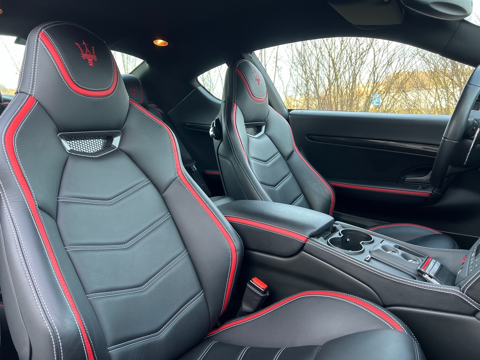 MASERATI GranTurismo MC Stradale Centenial Edition-image-15