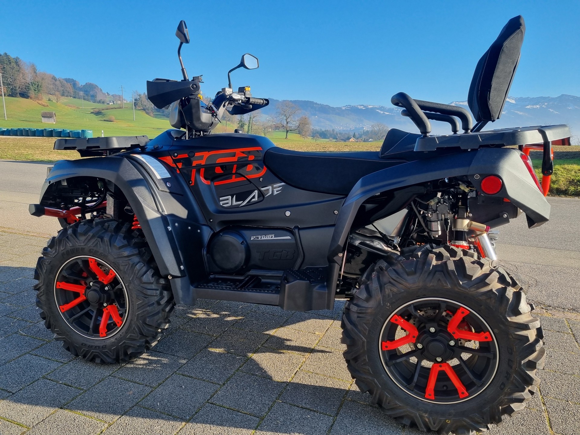 TGB Blade 1000 EFI LT Touring 4x4-image-2