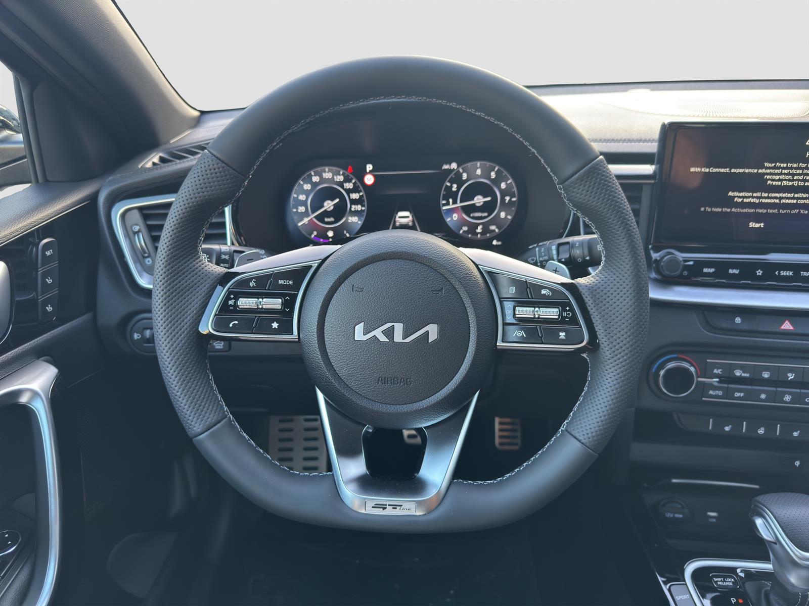 KIA XCeed 1.5 T-GDi GT-Line-image-9
