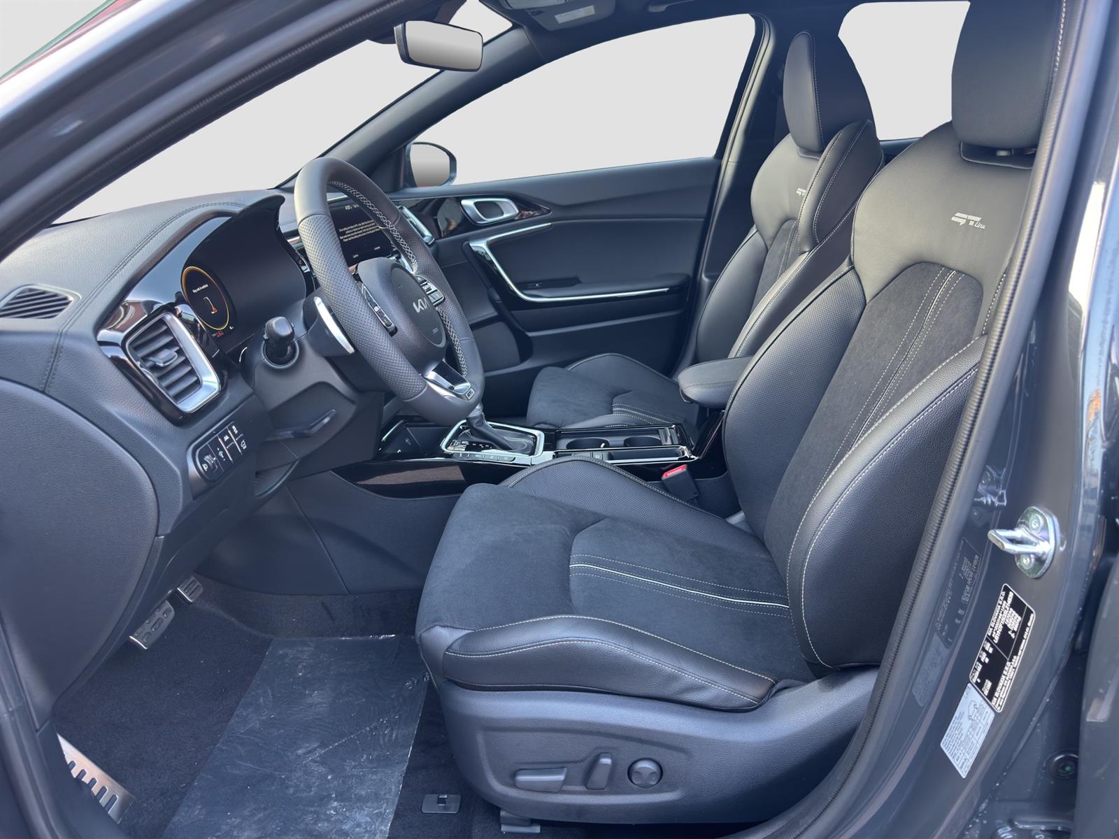 KIA XCeed 1.5 T-GDi GT-Line-image-6