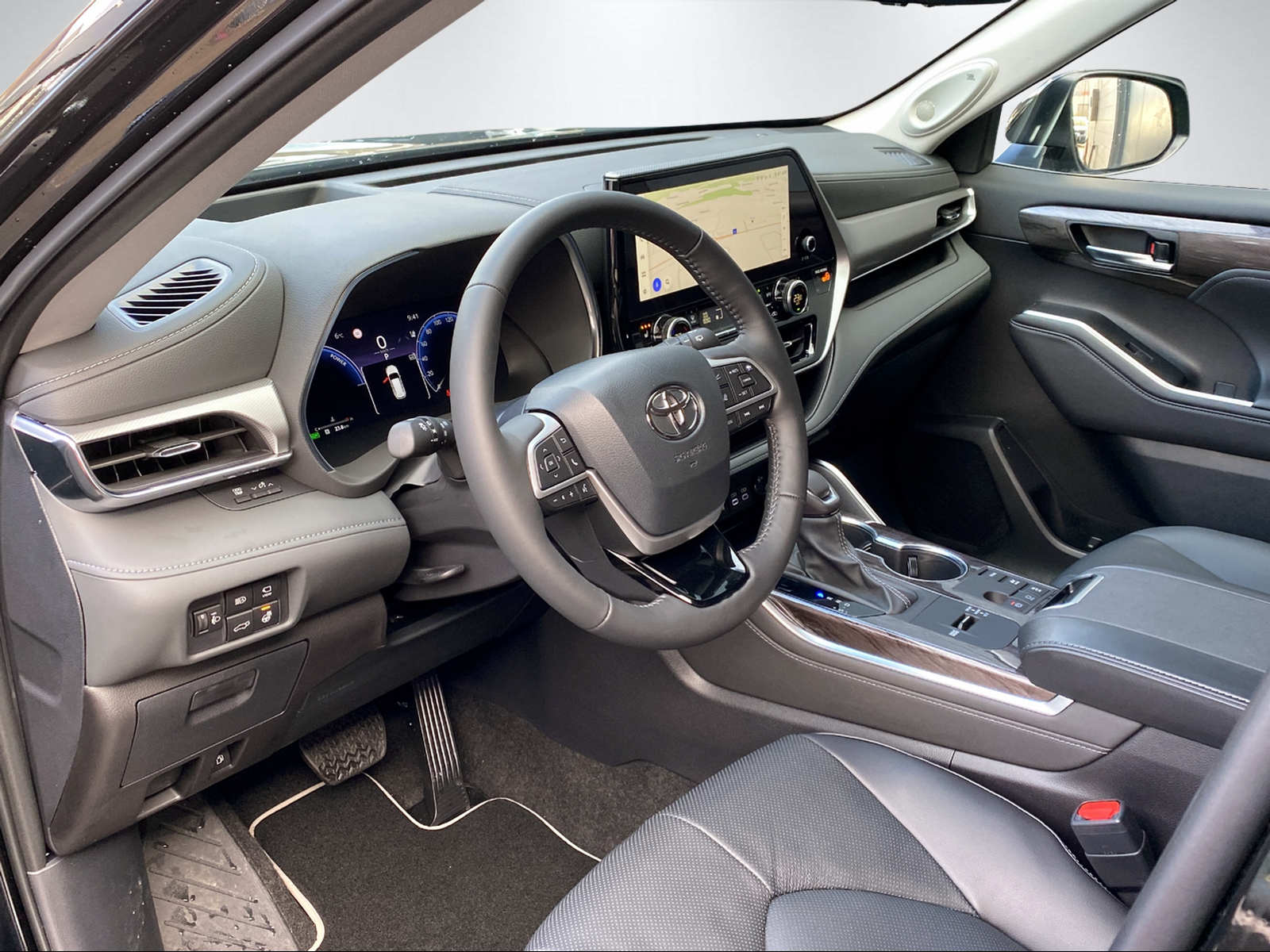 TOYOTA Highlander 2.5 HSD Premium-image-13