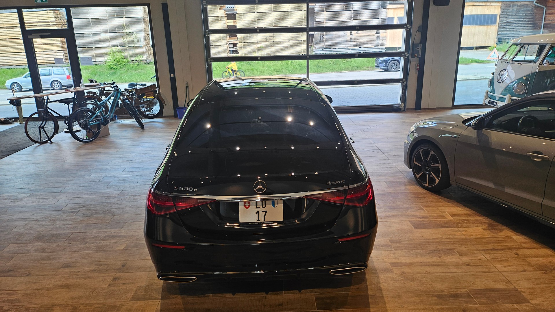 MERCEDES-BENZ S 580 e L 4Matic AMG Line 9G-Tronic-image-12
