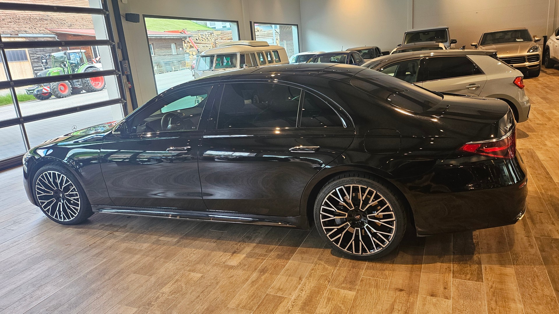 MERCEDES-BENZ S 580 e L 4Matic AMG Line 9G-Tronic-image-15