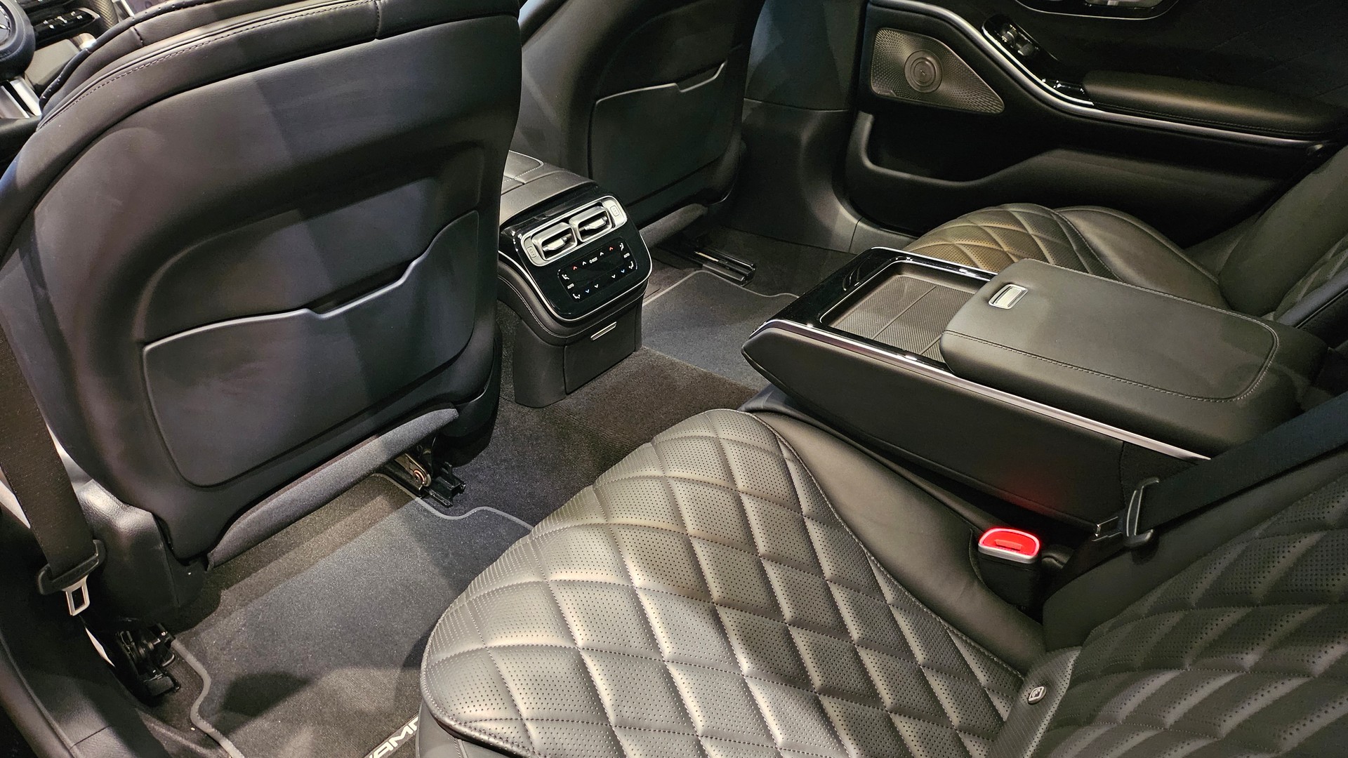 MERCEDES-BENZ S 580 e L 4Matic AMG Line 9G-Tronic-image-28
