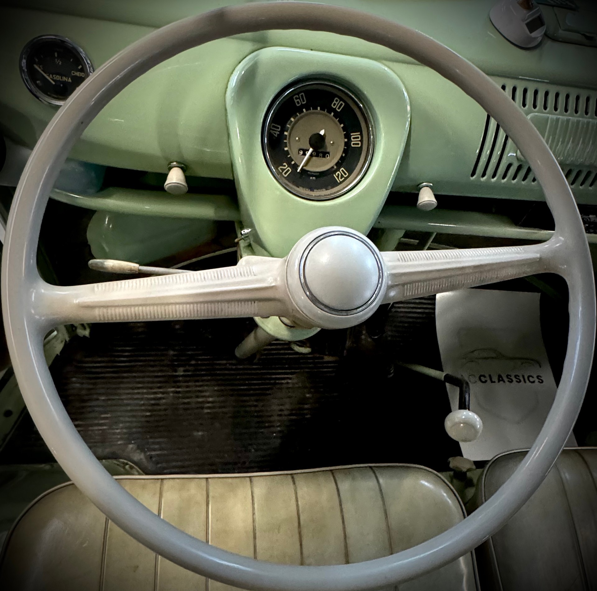 VW T1-image-11