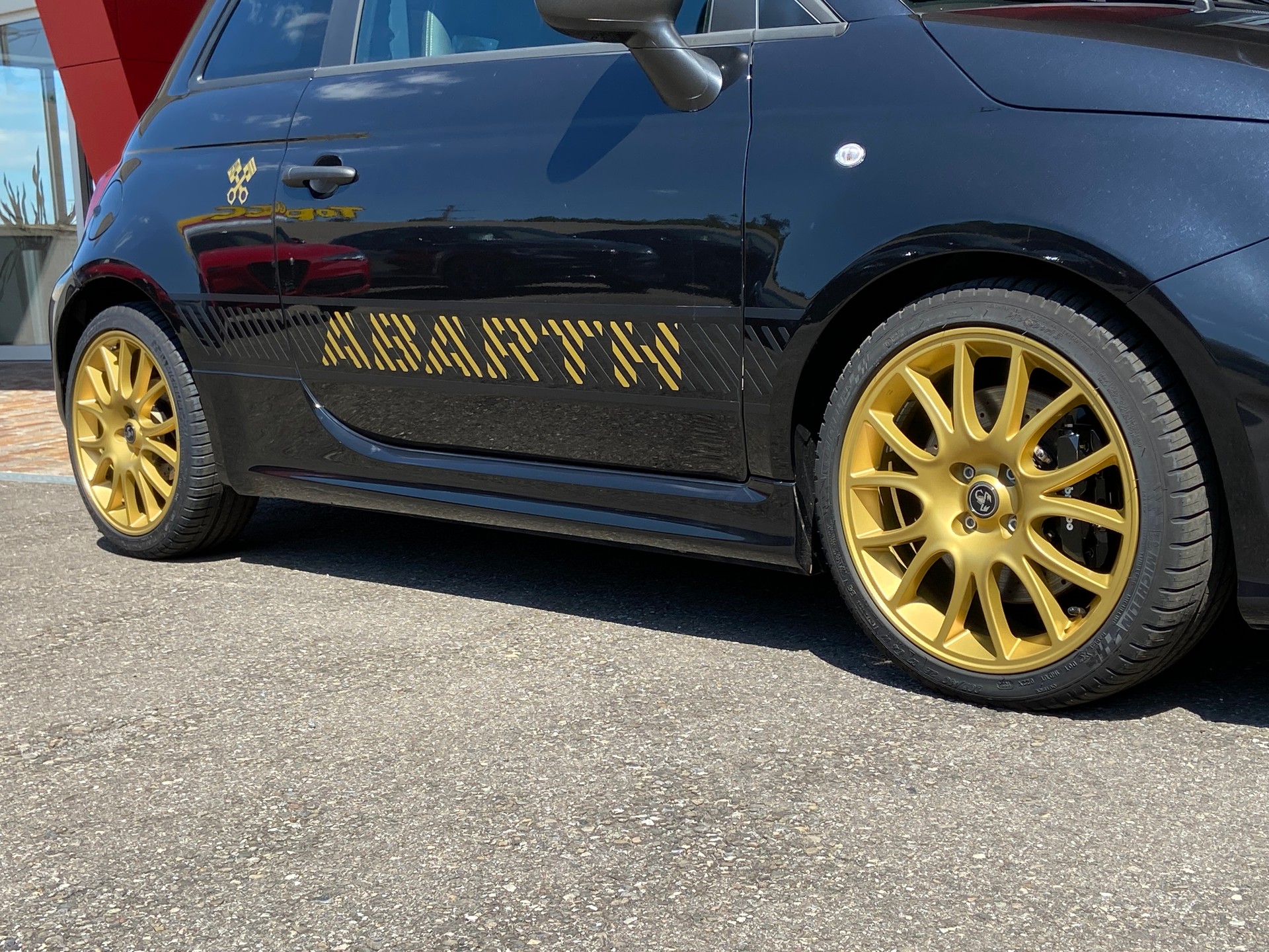 FIAT Abarth 695 75 Anniversario - Final Edition-image-18