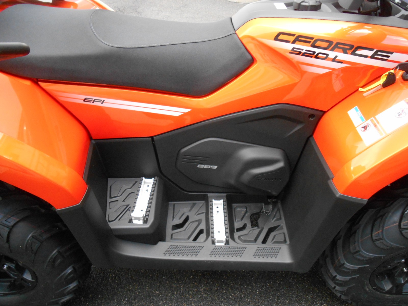 CF MOTO CForce 520L DLX 4x4-image-7