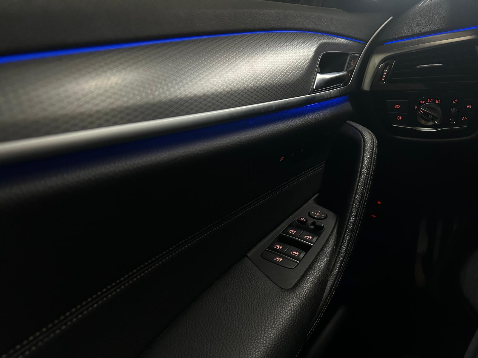 BMW 530e xDrive Pure M Sport Edition Steptronic-image-22