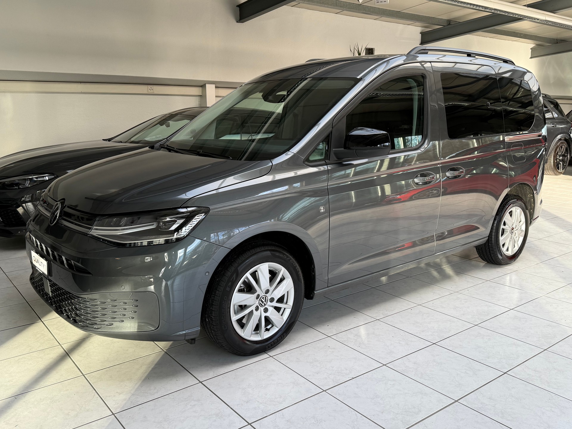 VW Caddy 1.5 TSI Liberty DSG * CH * Werksgarantie *
