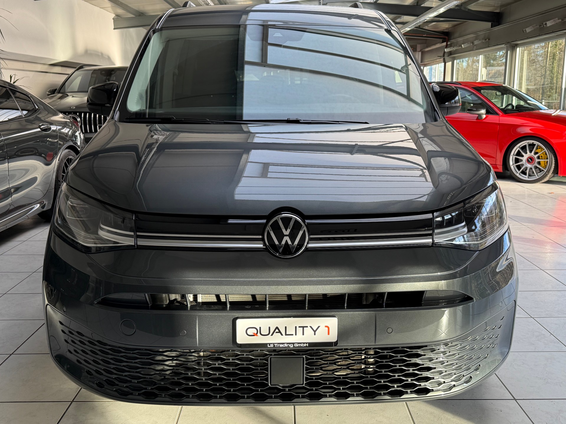 VW Caddy 1.5 TSI Liberty DSG * CH * Werksgarantie *-image-6