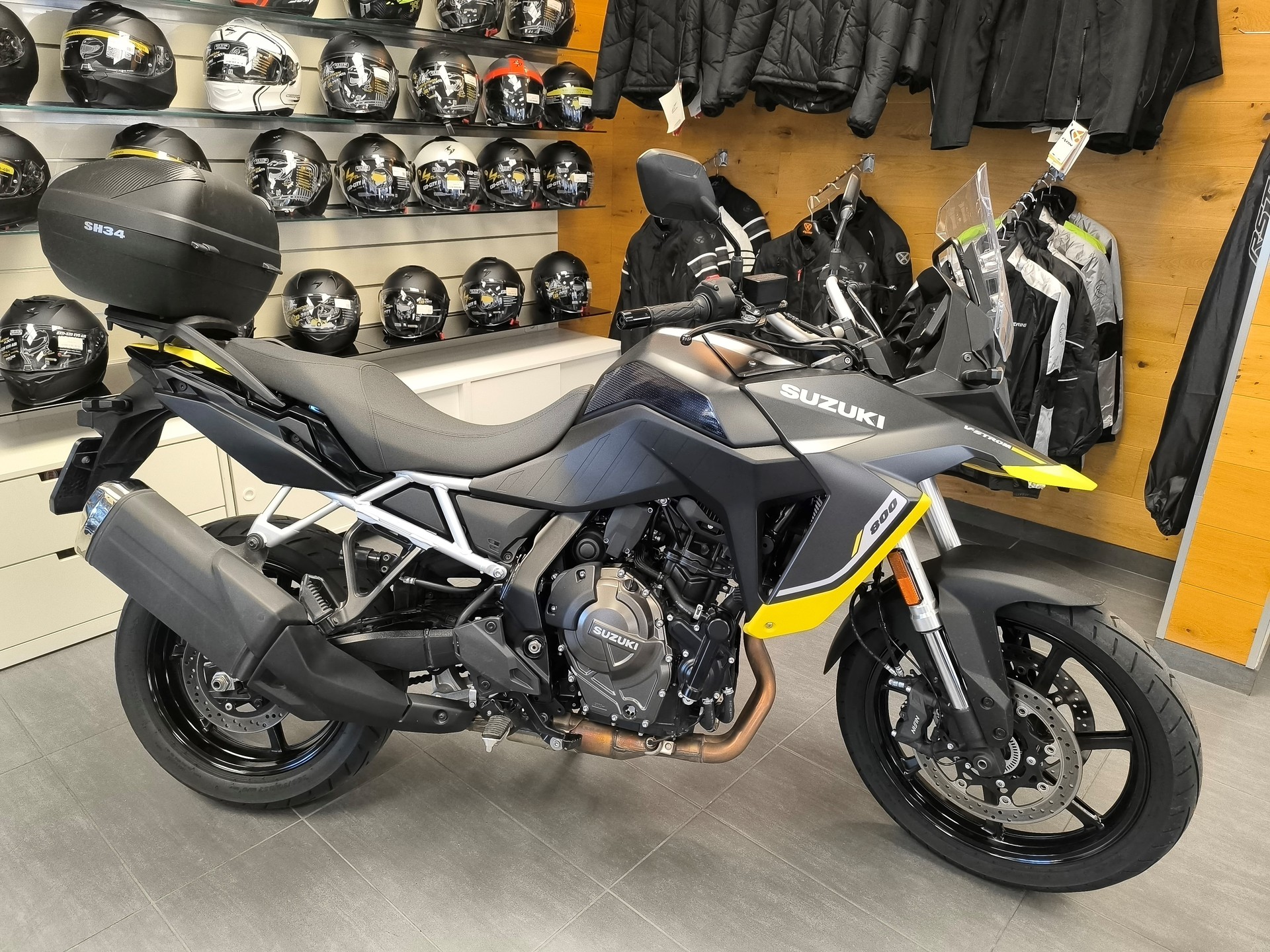 SUZUKI DL 800