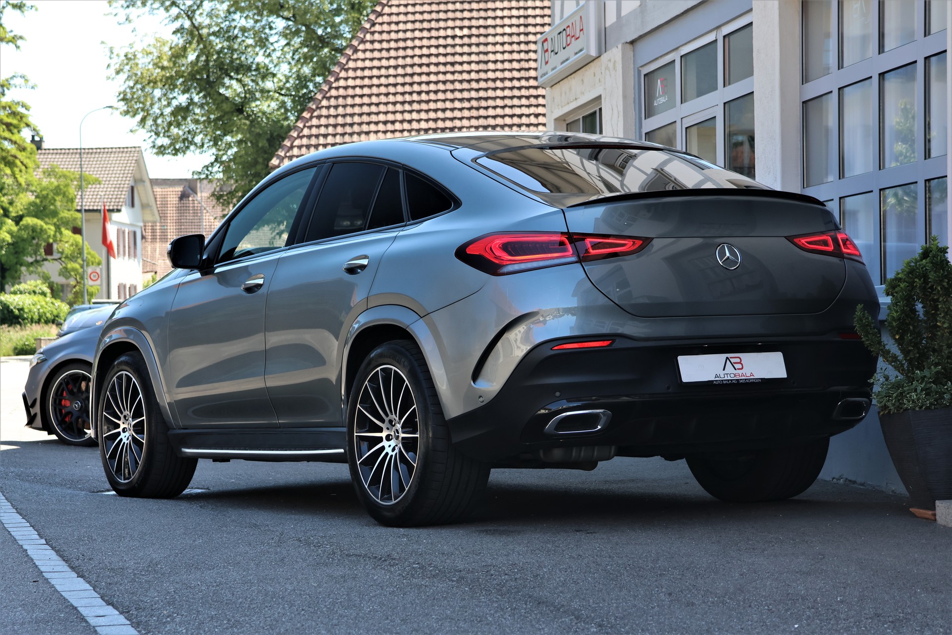 MERCEDES-BENZ GLE Coupé 400 d 4Matic 9G-Tronic (CH)-showroom-element-2