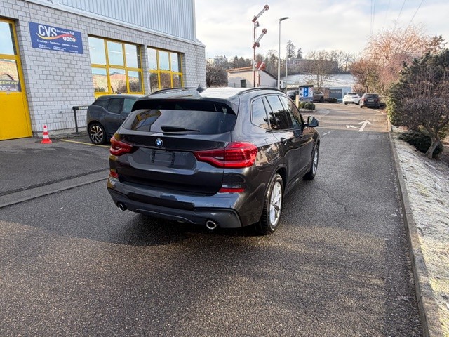 BMW X3 xDrive 20d Individual M Sport Steptronic-image-5
