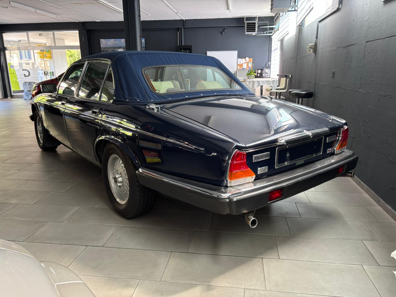 JAGUAR XJ12 5.3 Sovereign Targa-image-3