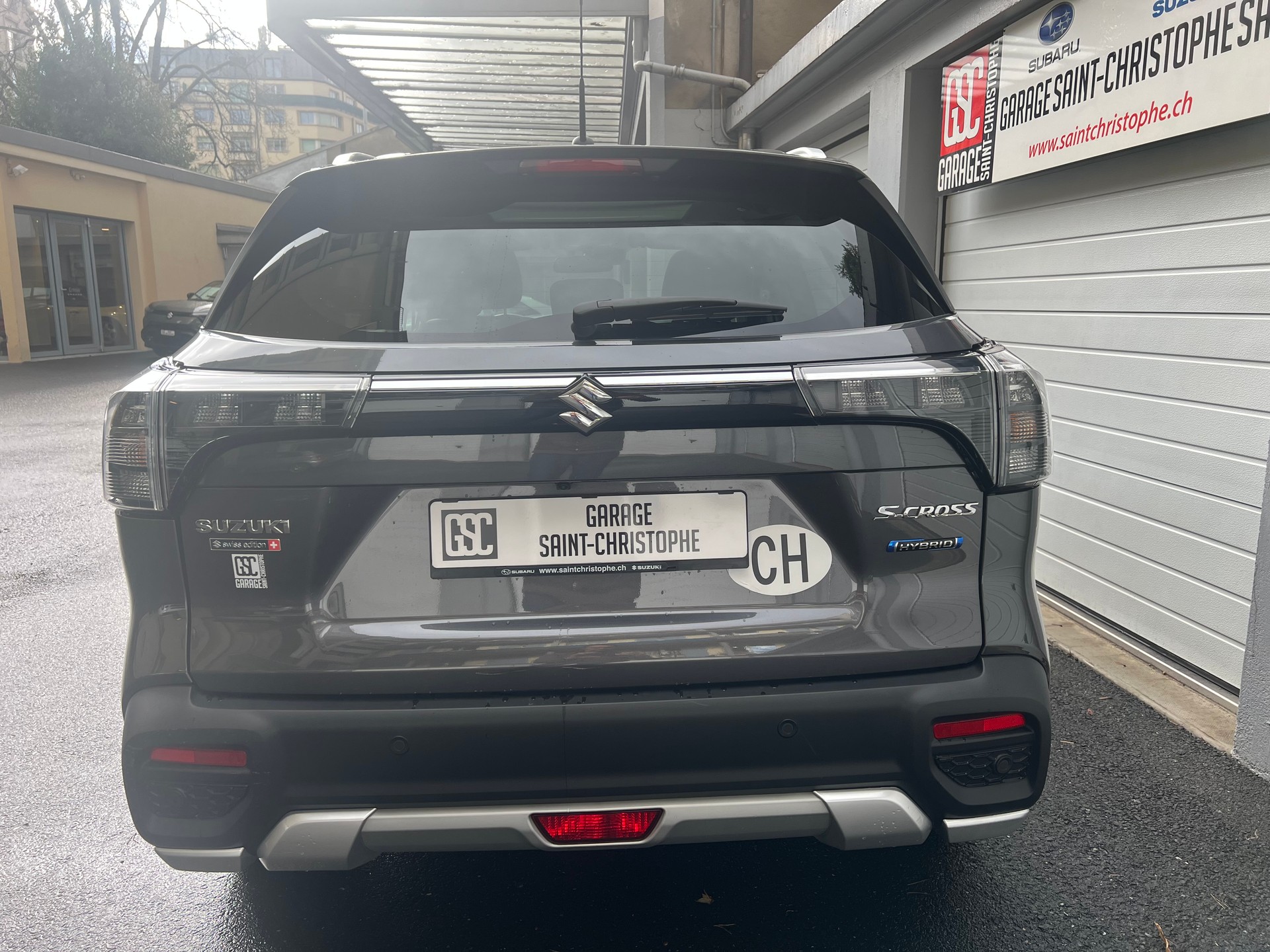 SUZUKI S-Cross 1.5 Compact Top Hybrid-image-5