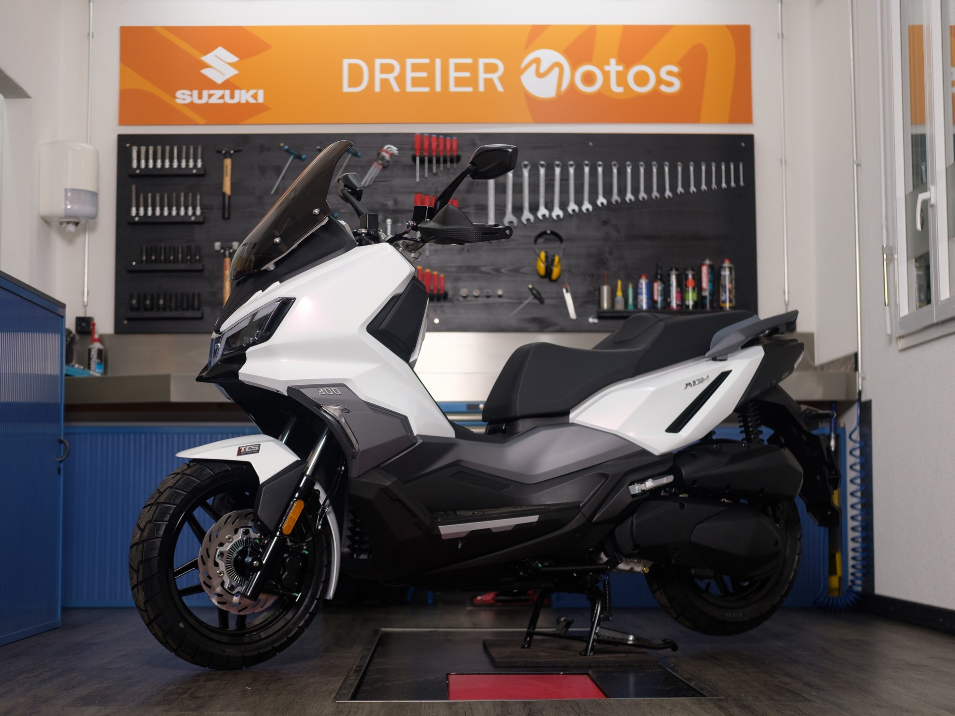 SYM ADX 300-image-2