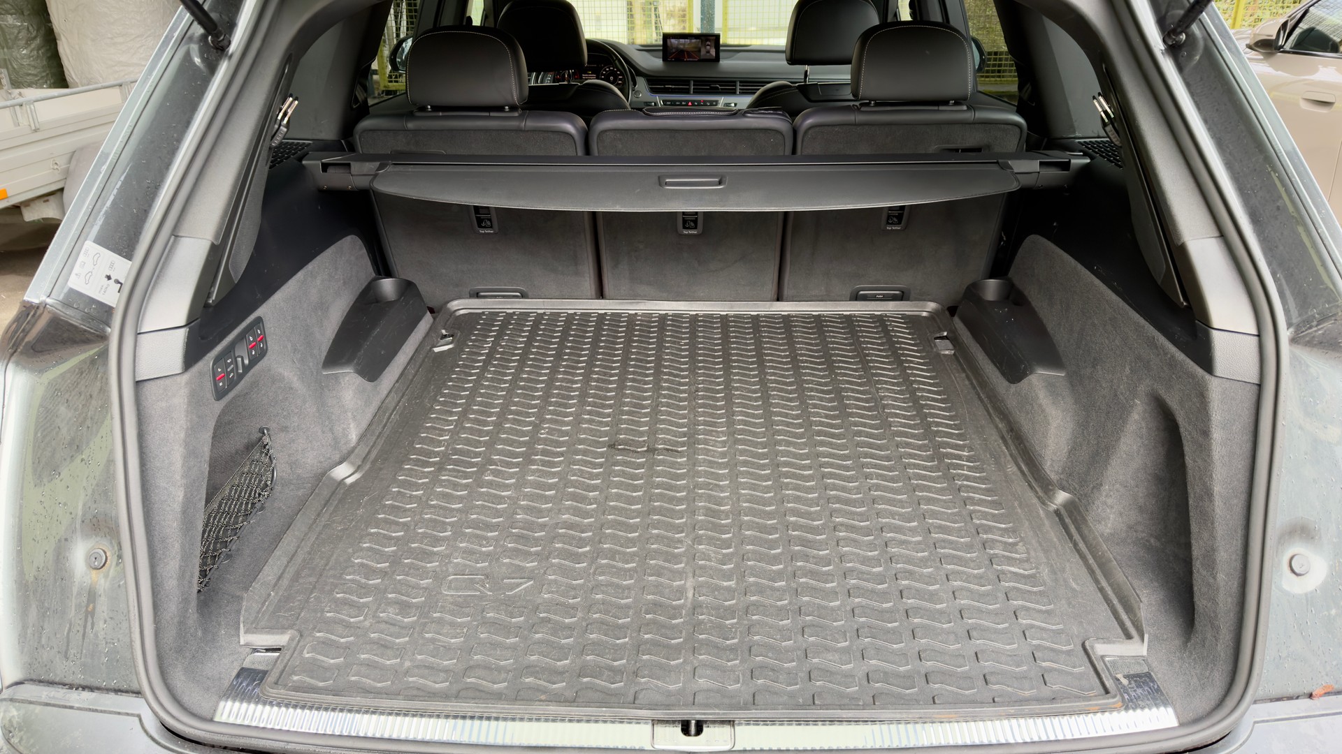 AUDI Q7 3.0 TDI quattro tiptronic-image-15